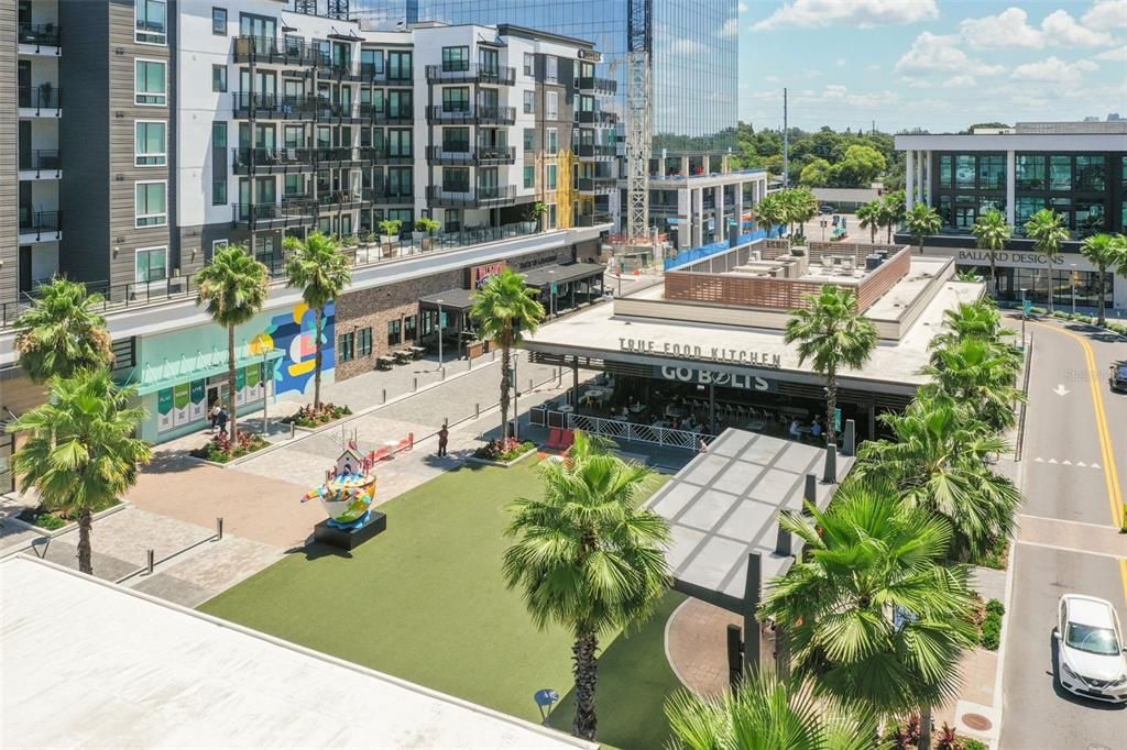 For Sale: $849,900 (4 beds, 3 baths, 2195 Square Feet)