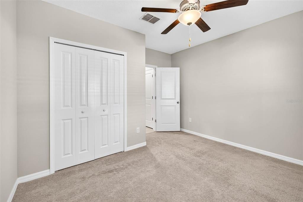 Под контрактом: $399,000 (6 спален, 3 ванн, 2614 Квадратных фут)