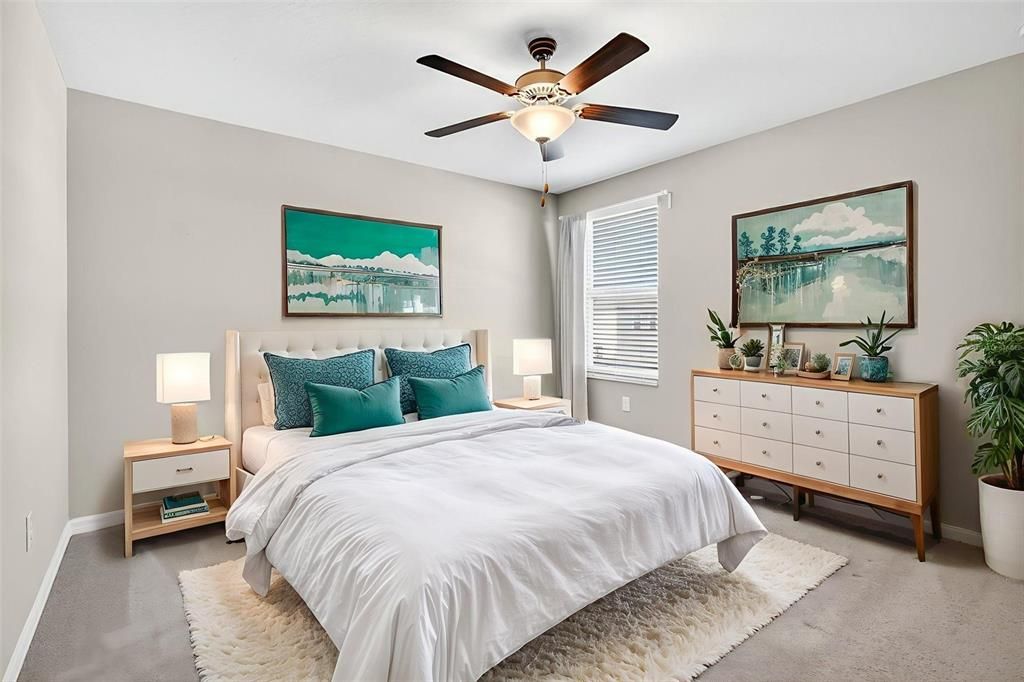 Под контрактом: $399,000 (6 спален, 3 ванн, 2614 Квадратных фут)