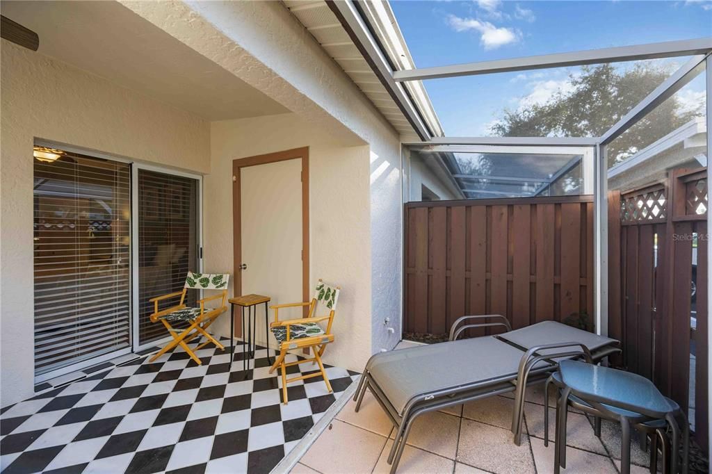 For Sale: $235,000 (2 beds, 2 baths, 1291 Square Feet)