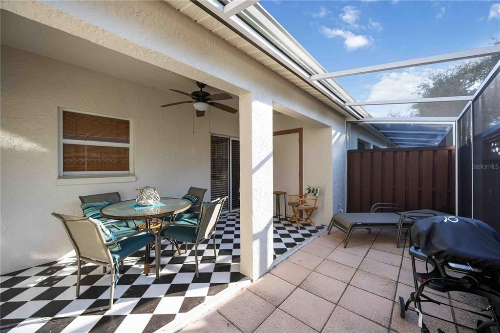 For Sale: $235,000 (2 beds, 2 baths, 1291 Square Feet)