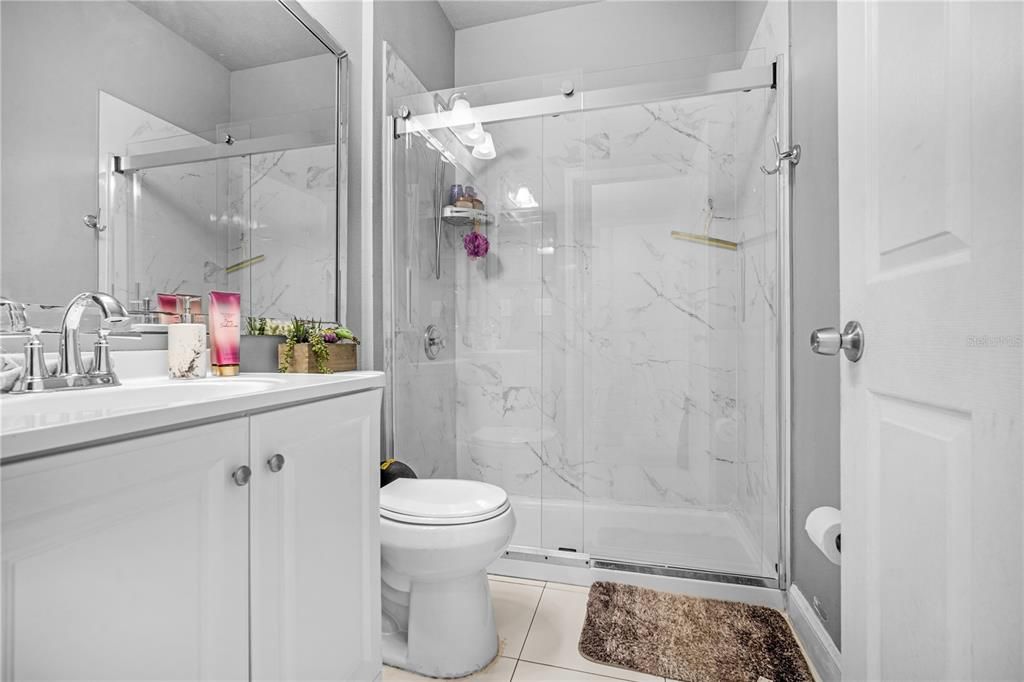 待售: $330,000 (3 贝兹, 2 浴室, 1344 平方英尺)