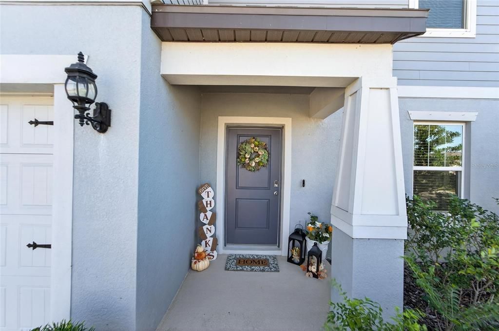 For Sale: $400,000 (4 beds, 2 baths, 2890 Square Feet)