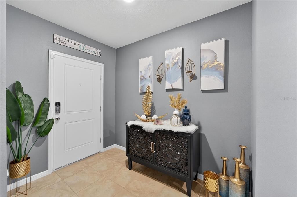 For Sale: $400,000 (4 beds, 2 baths, 2890 Square Feet)