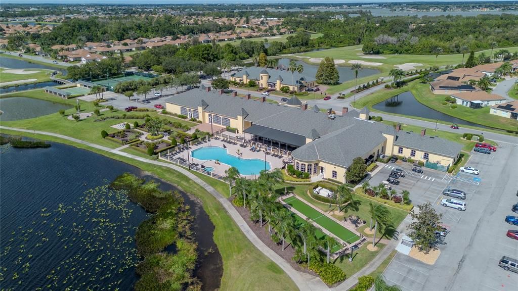 合同活跃: $419,900 (3 贝兹, 2 浴室, 2041 平方英尺)