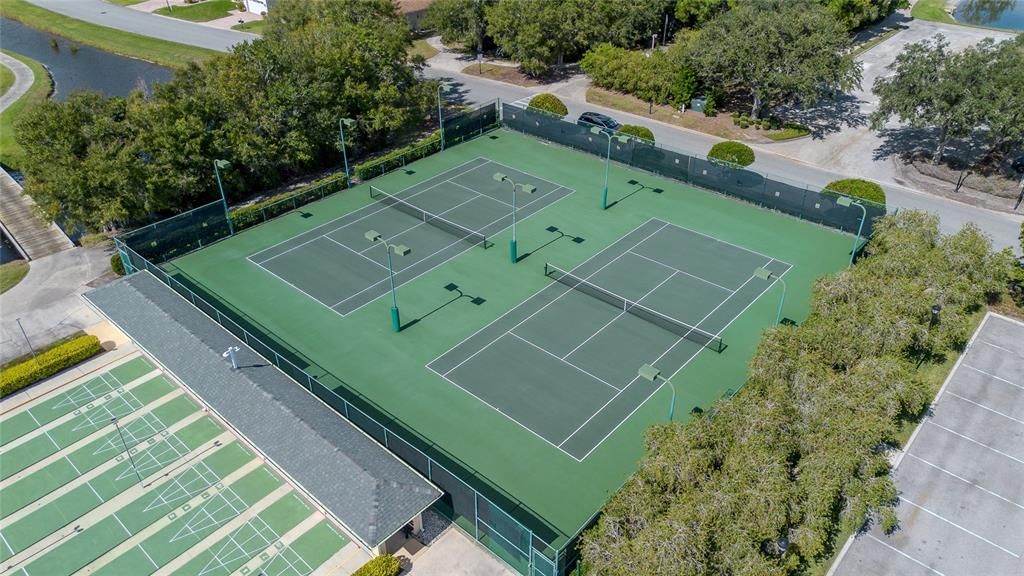 合同活跃: $419,900 (3 贝兹, 2 浴室, 2041 平方英尺)