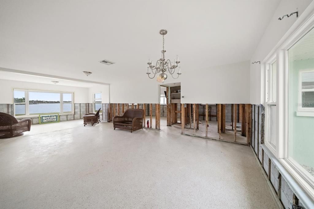 待售: $1,050,000 (3 贝兹, 2 浴室, 1423 平方英尺)