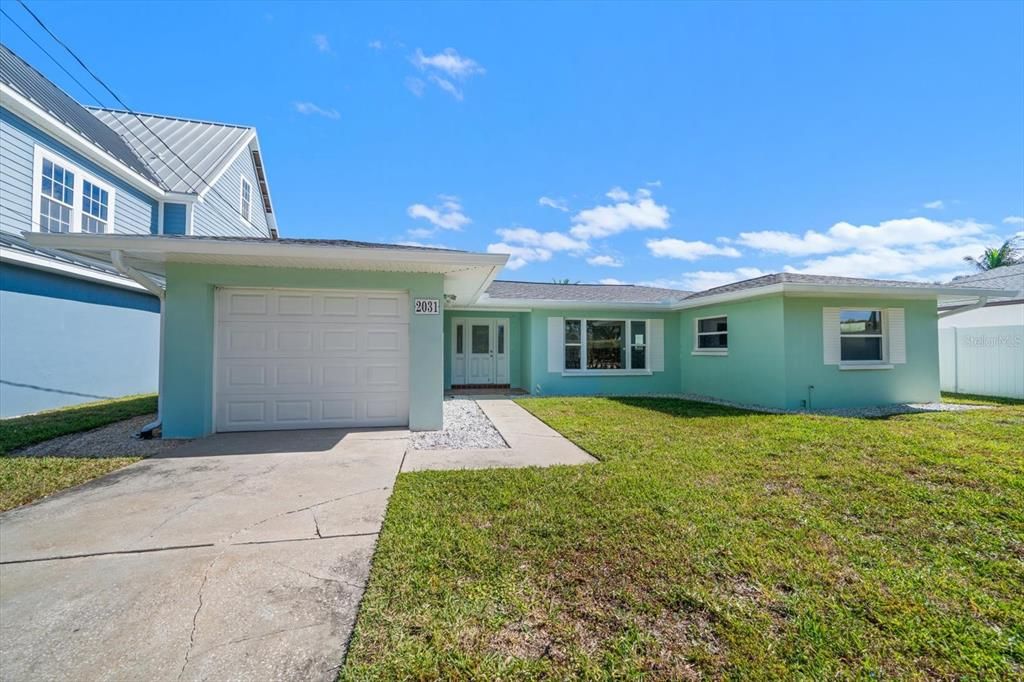 待售: $1,050,000 (3 贝兹, 2 浴室, 1423 平方英尺)