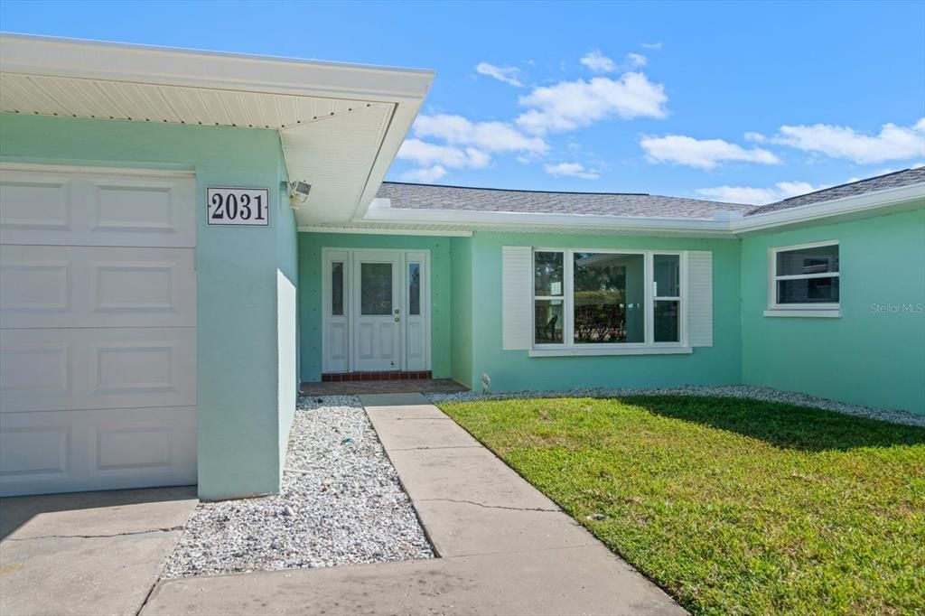 待售: $1,050,000 (3 贝兹, 2 浴室, 1423 平方英尺)