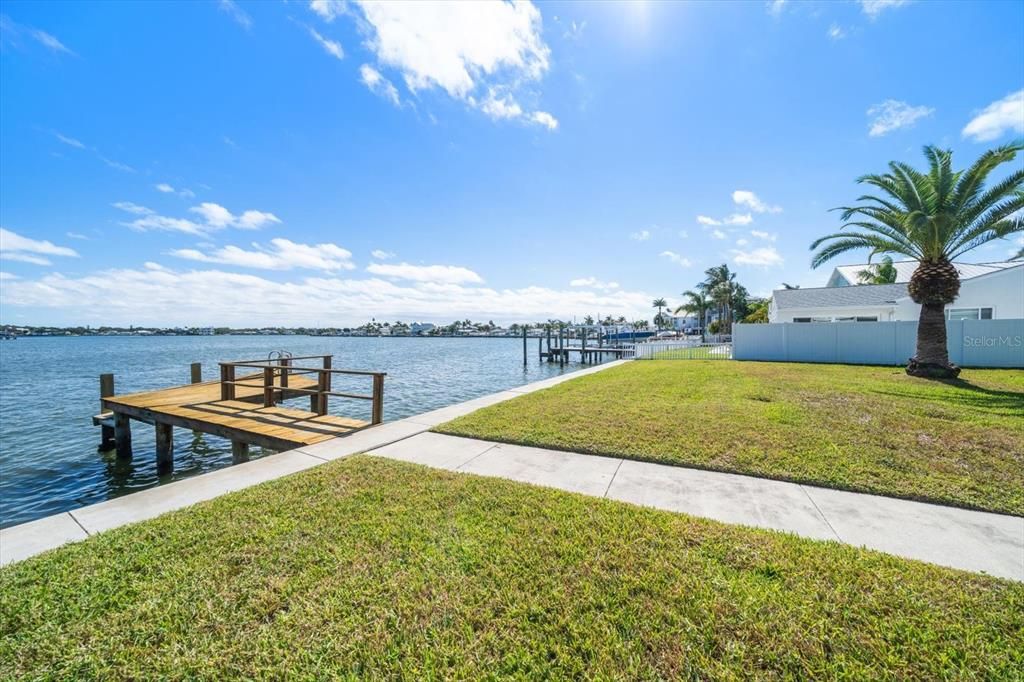 待售: $1,050,000 (3 贝兹, 2 浴室, 1423 平方英尺)