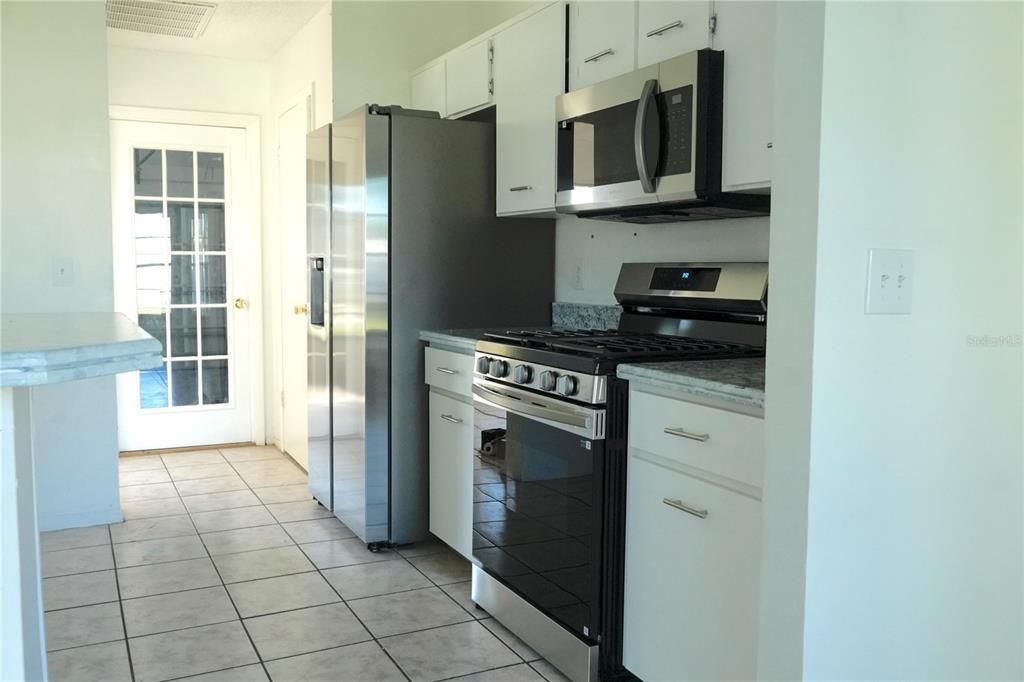 En Renta: $2,300 (3 camas, 2 baños, 1697 Pies cuadrados)