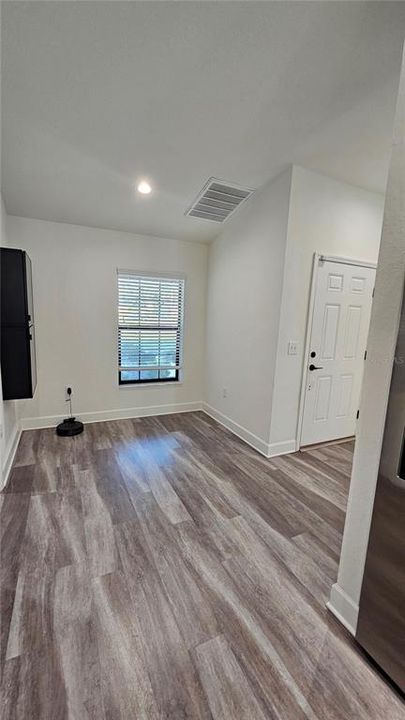 В аренду: $2,850 (4 спален, 2 ванн, 1888 Квадратных фут)