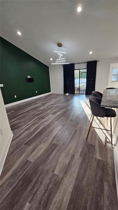 В аренду: $2,850 (4 спален, 2 ванн, 1888 Квадратных фут)