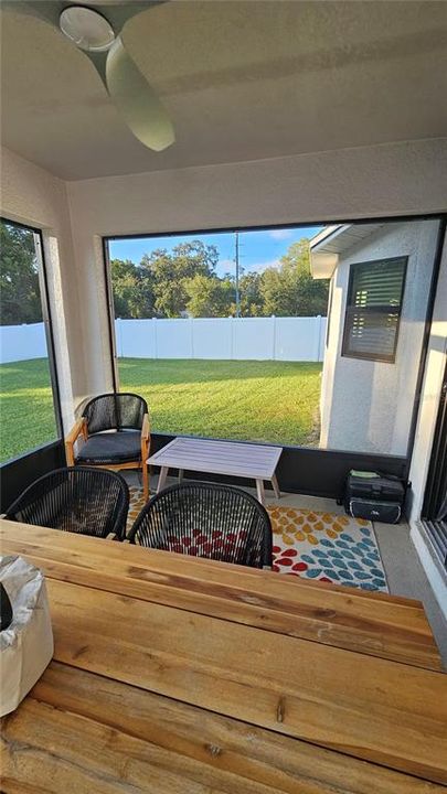 В аренду: $2,850 (4 спален, 2 ванн, 1888 Квадратных фут)