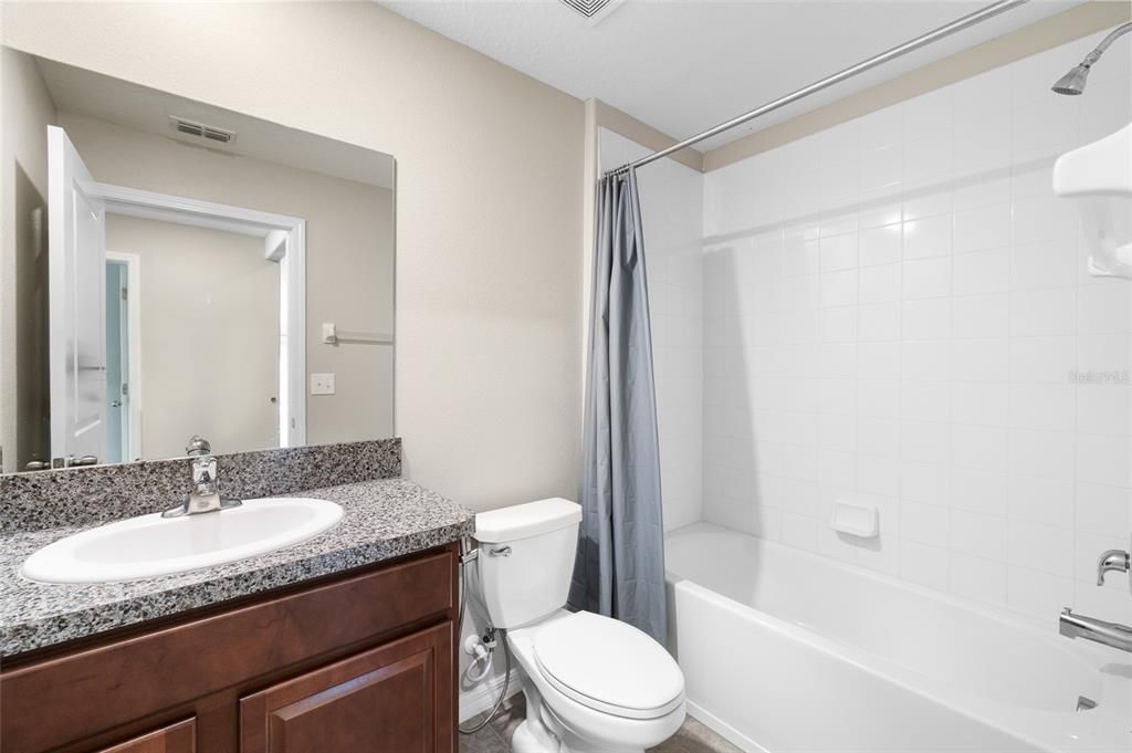 Active With Contract: $305,000 (3 beds, 2 baths, 1451 Square Feet)