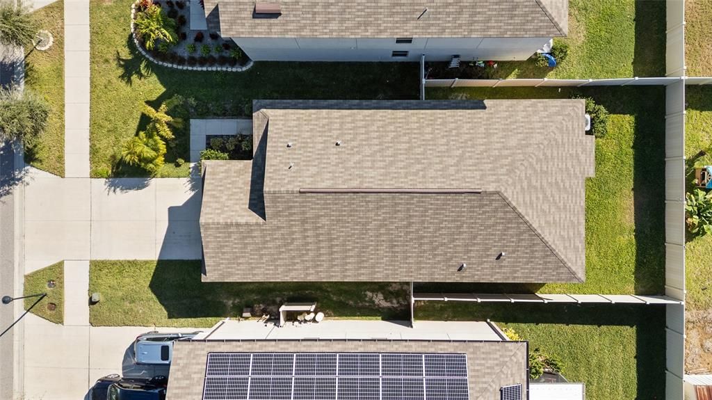 Active With Contract: $305,000 (3 beds, 2 baths, 1451 Square Feet)