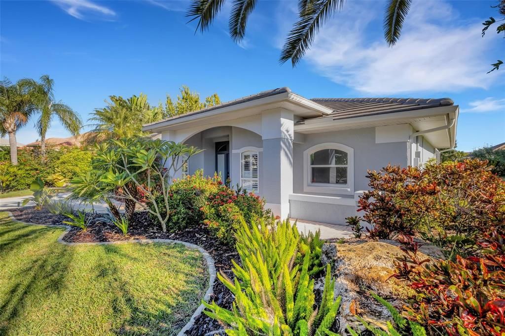 For Sale: $749,950 (4 beds, 3 baths, 2332 Square Feet)