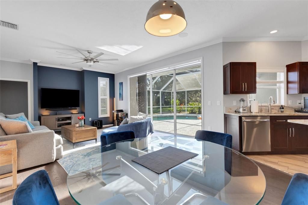 For Sale: $749,950 (4 beds, 3 baths, 2332 Square Feet)