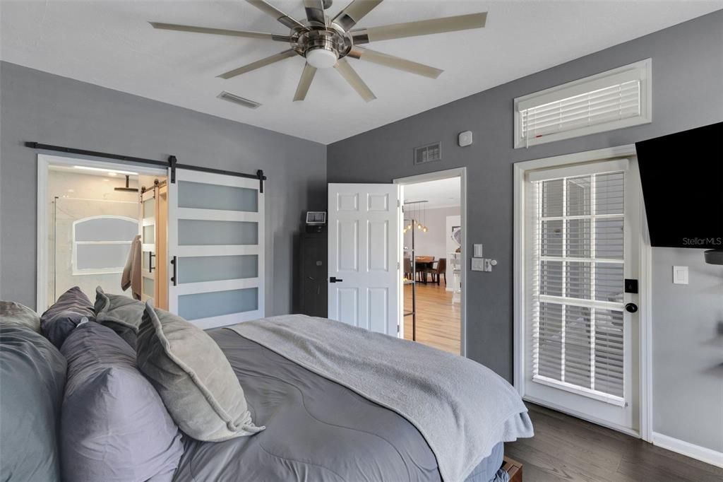 For Sale: $749,950 (4 beds, 3 baths, 2332 Square Feet)