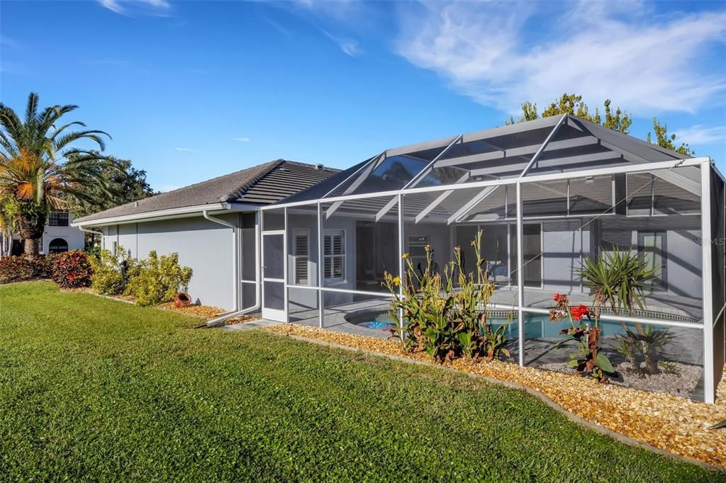 For Sale: $749,950 (4 beds, 3 baths, 2332 Square Feet)