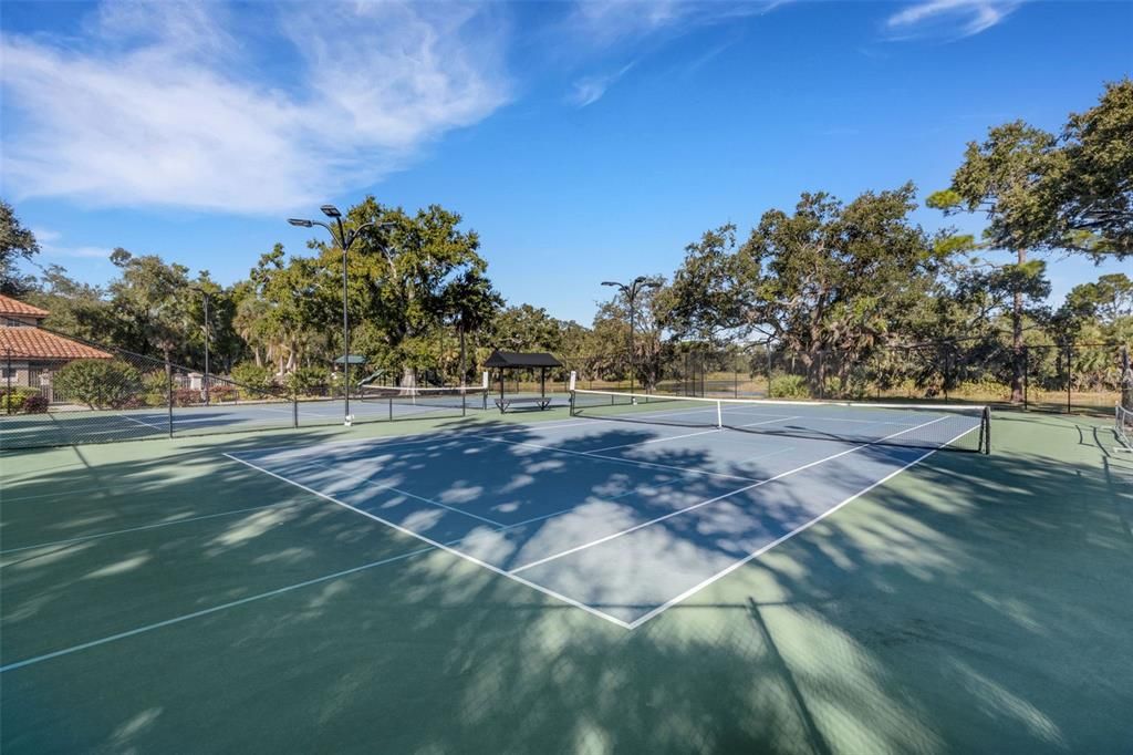 For Sale: $749,950 (4 beds, 3 baths, 2332 Square Feet)