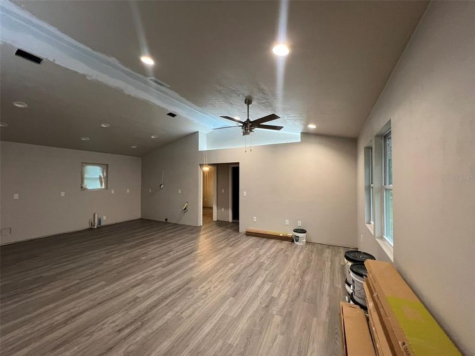 En Renta: $1,900 (3 camas, 2 baños, 1100 Pies cuadrados)