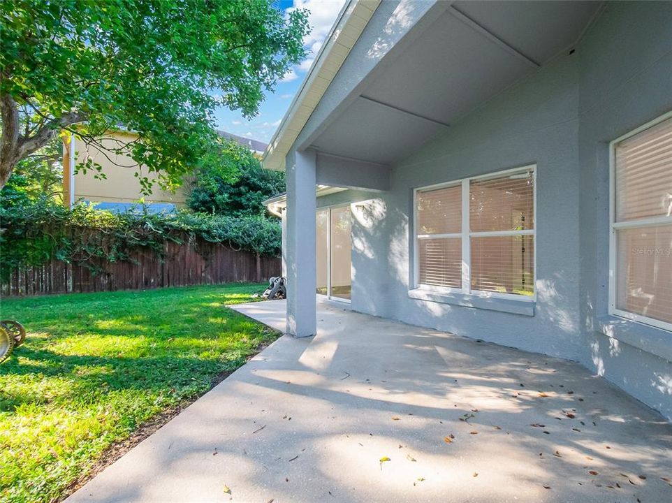 На продажу: $419,990 (3 спален, 2 ванн, 1718 Квадратных фут)