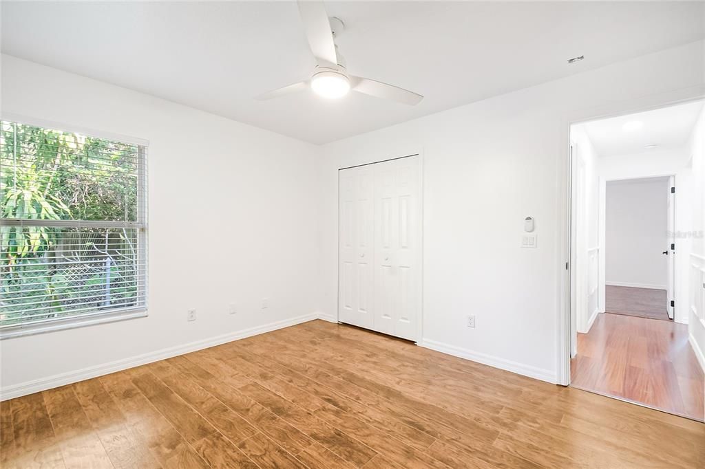 На продажу: $419,990 (3 спален, 2 ванн, 1718 Квадратных фут)