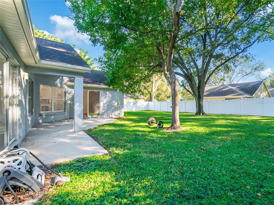 На продажу: $419,990 (3 спален, 2 ванн, 1718 Квадратных фут)