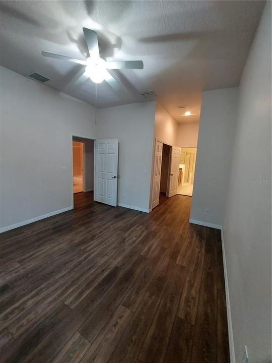 В аренду: $1,600 (2 спален, 2 ванн, 1865 Квадратных фут)