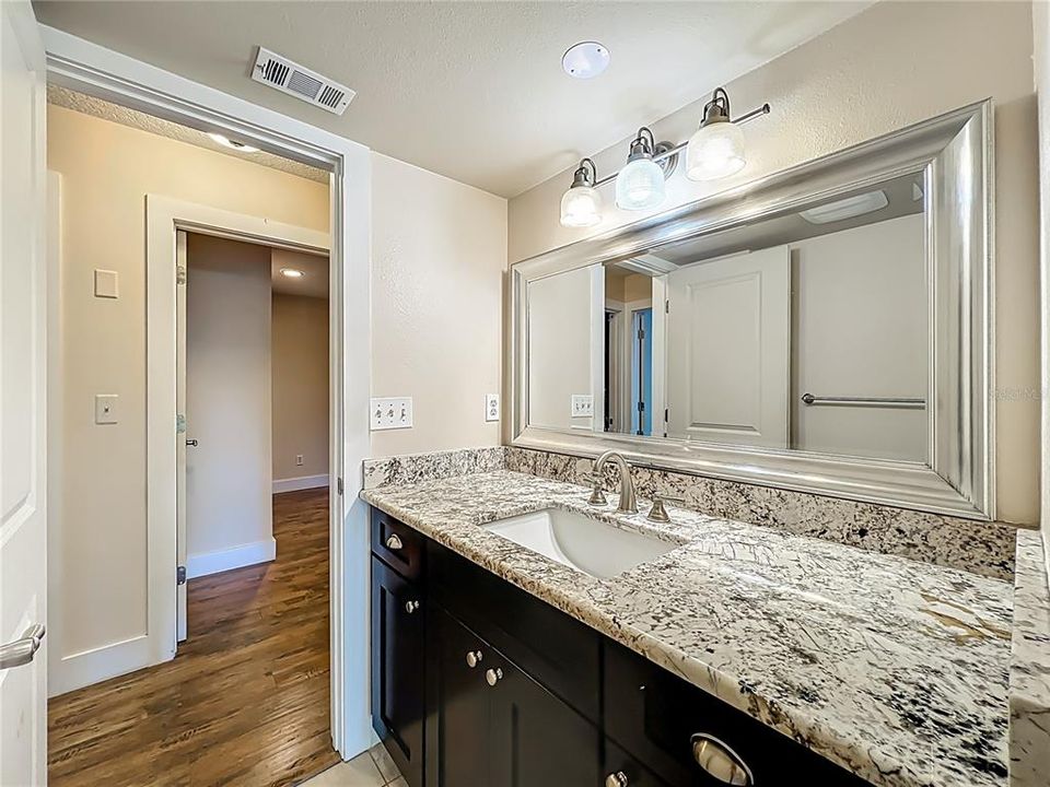 For Sale: $530,000 (4 beds, 2 baths, 2481 Square Feet)