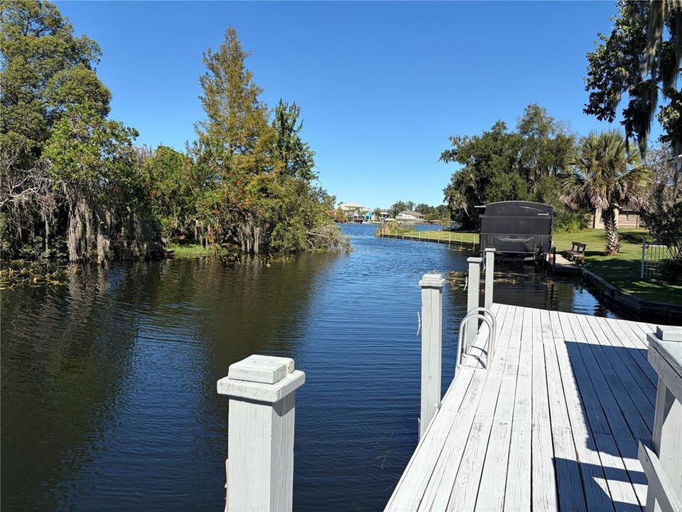 For Sale: $530,000 (4 beds, 2 baths, 2481 Square Feet)