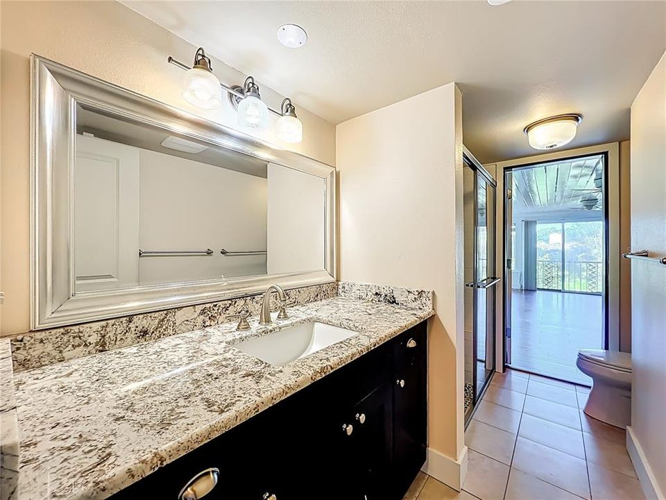 For Sale: $530,000 (4 beds, 2 baths, 2481 Square Feet)