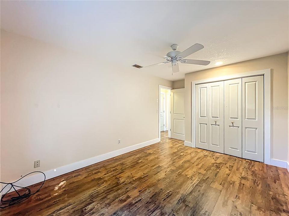 For Sale: $530,000 (4 beds, 2 baths, 2481 Square Feet)
