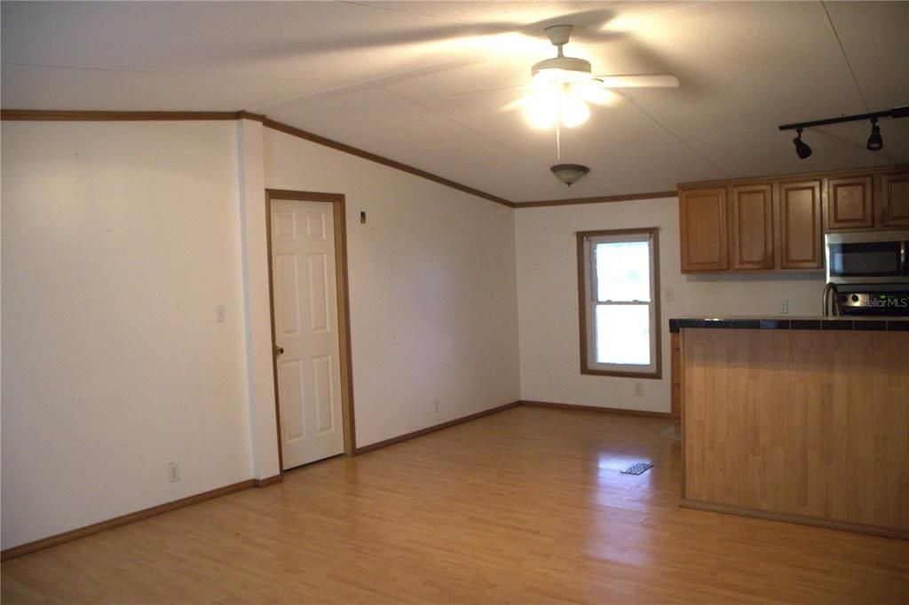 En Venta: $159,000 (2 camas, 2 baños, 960 Pies cuadrados)