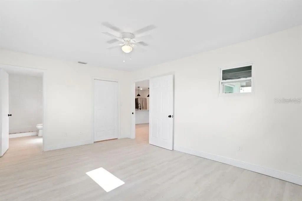 待售: $1,470,900 (5 贝兹, 0 浴室, 5143 平方英尺)