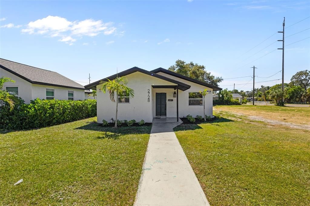 待售: $1,470,900 (5 贝兹, 0 浴室, 5143 平方英尺)