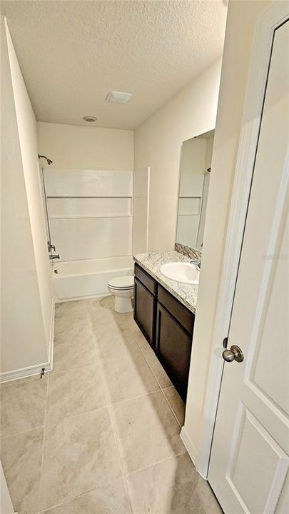 En Renta: $1,850 (3 camas, 2 baños, 1758 Pies cuadrados)