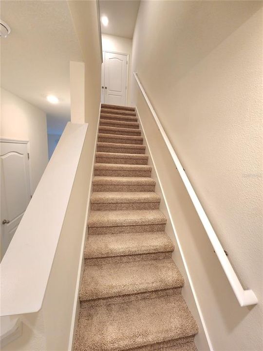 En Renta: $1,850 (3 camas, 2 baños, 1758 Pies cuadrados)