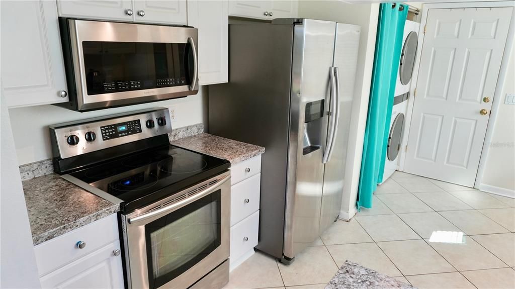 For Sale: $425,000 (3 beds, 2 baths, 1448 Square Feet)