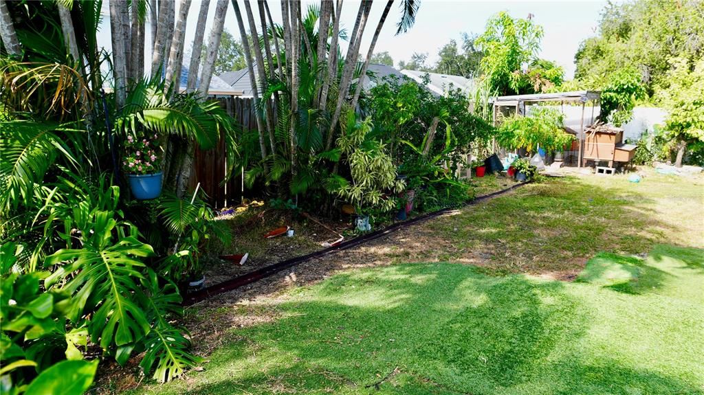 For Sale: $425,000 (3 beds, 2 baths, 1448 Square Feet)