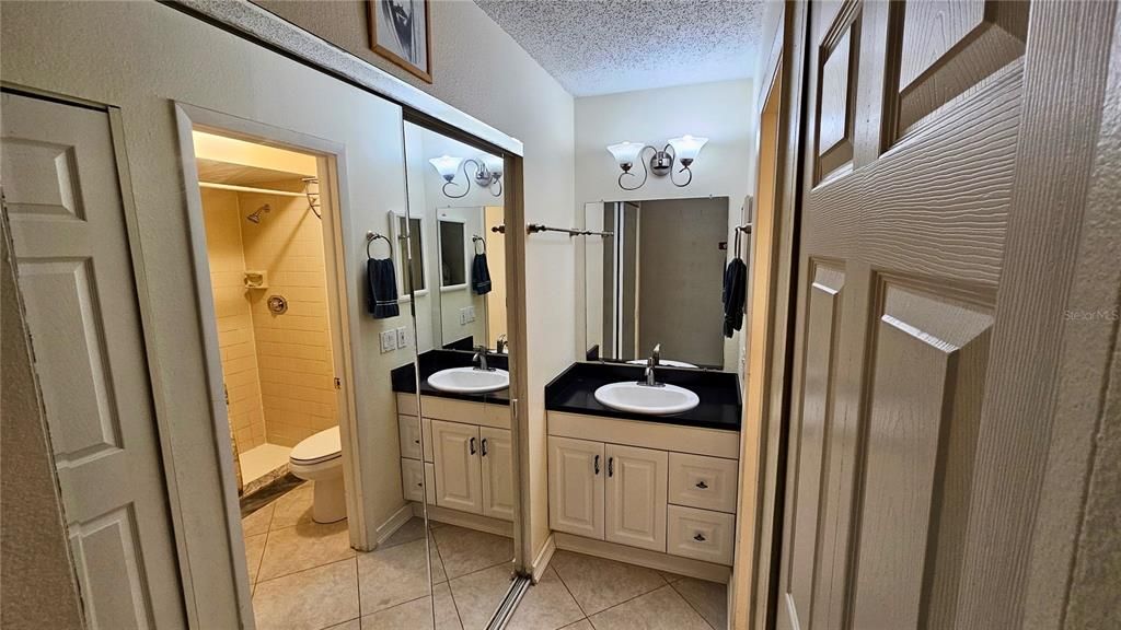 For Sale: $425,000 (3 beds, 2 baths, 1448 Square Feet)