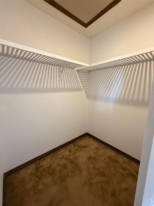 На продажу: $649,000 (4 спален, 2 ванн, 2344 Квадратных фут)