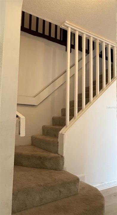 На продажу: $649,000 (4 спален, 2 ванн, 2344 Квадратных фут)