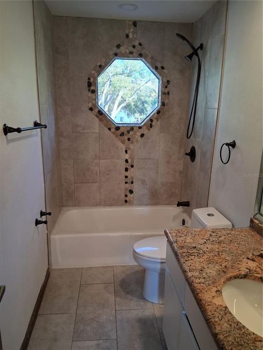 На продажу: $649,000 (4 спален, 2 ванн, 2344 Квадратных фут)