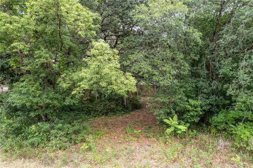 待售: $105,000 (0.52 acres)