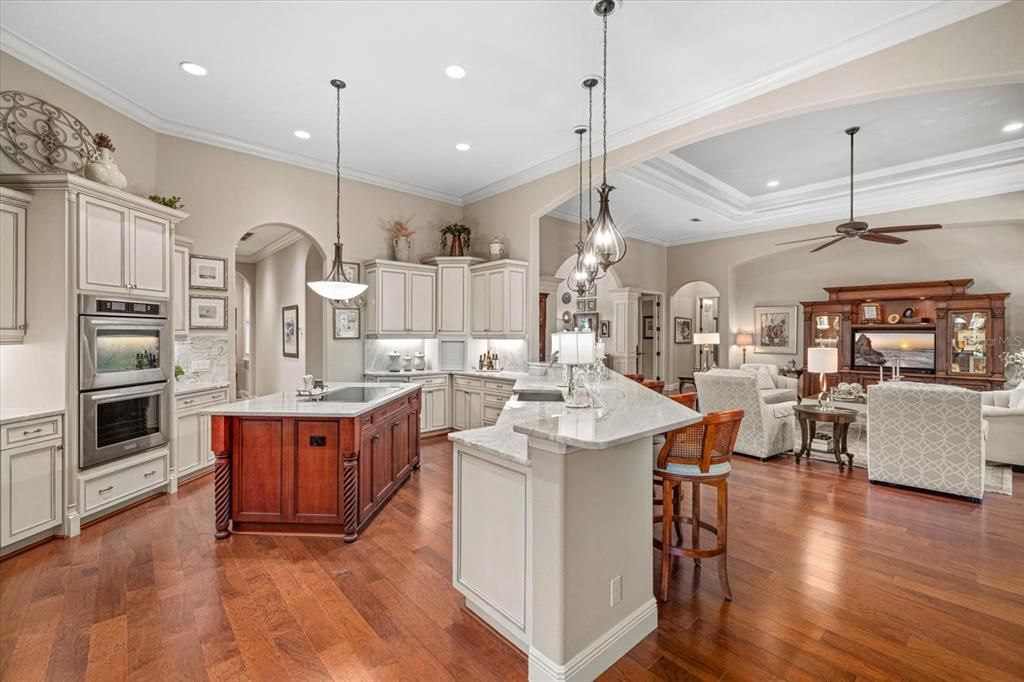 For Sale: $2,500,000 (4 beds, 3 baths, 3076 Square Feet)