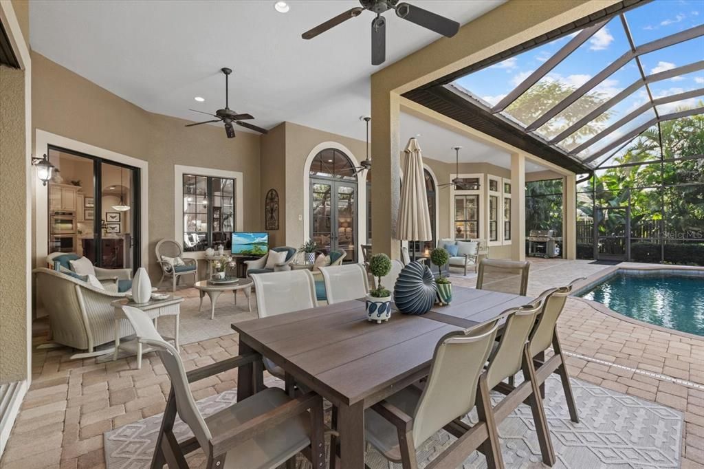 For Sale: $2,500,000 (4 beds, 3 baths, 3076 Square Feet)