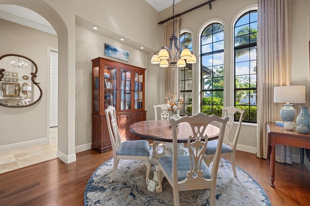 For Sale: $2,500,000 (4 beds, 3 baths, 3076 Square Feet)