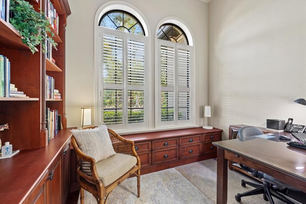 For Sale: $2,500,000 (4 beds, 3 baths, 3076 Square Feet)